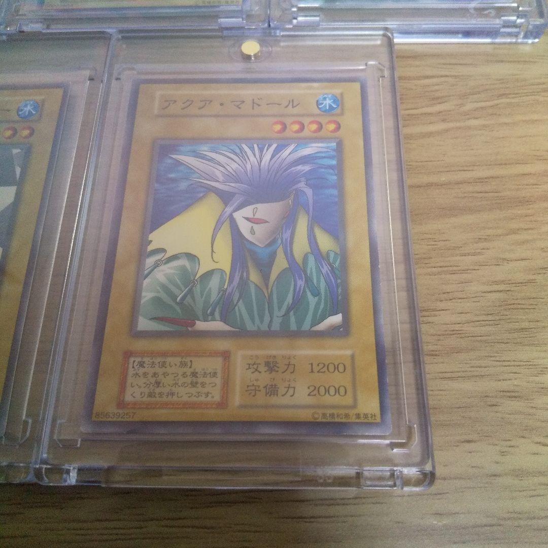 【世界5000枚限定品】 遊戯王カード　初期starter box劇場限定販売版