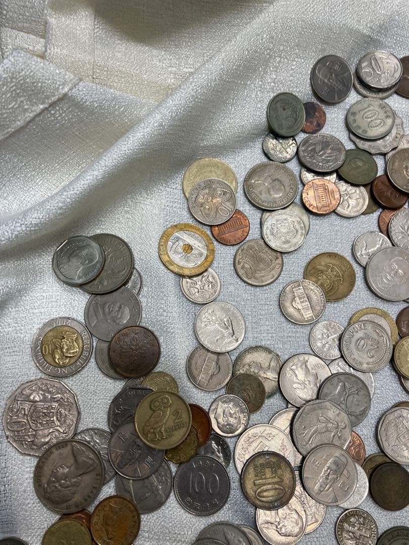 m*y様 ⭐️お宝発見⭐️ 世界各国の　古銭　2キロ　おまとめ