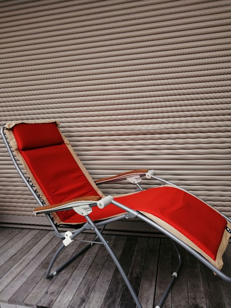 希少 ラフマ lafuma 無重力チェア 折りたたみリクライニングチェア 赤