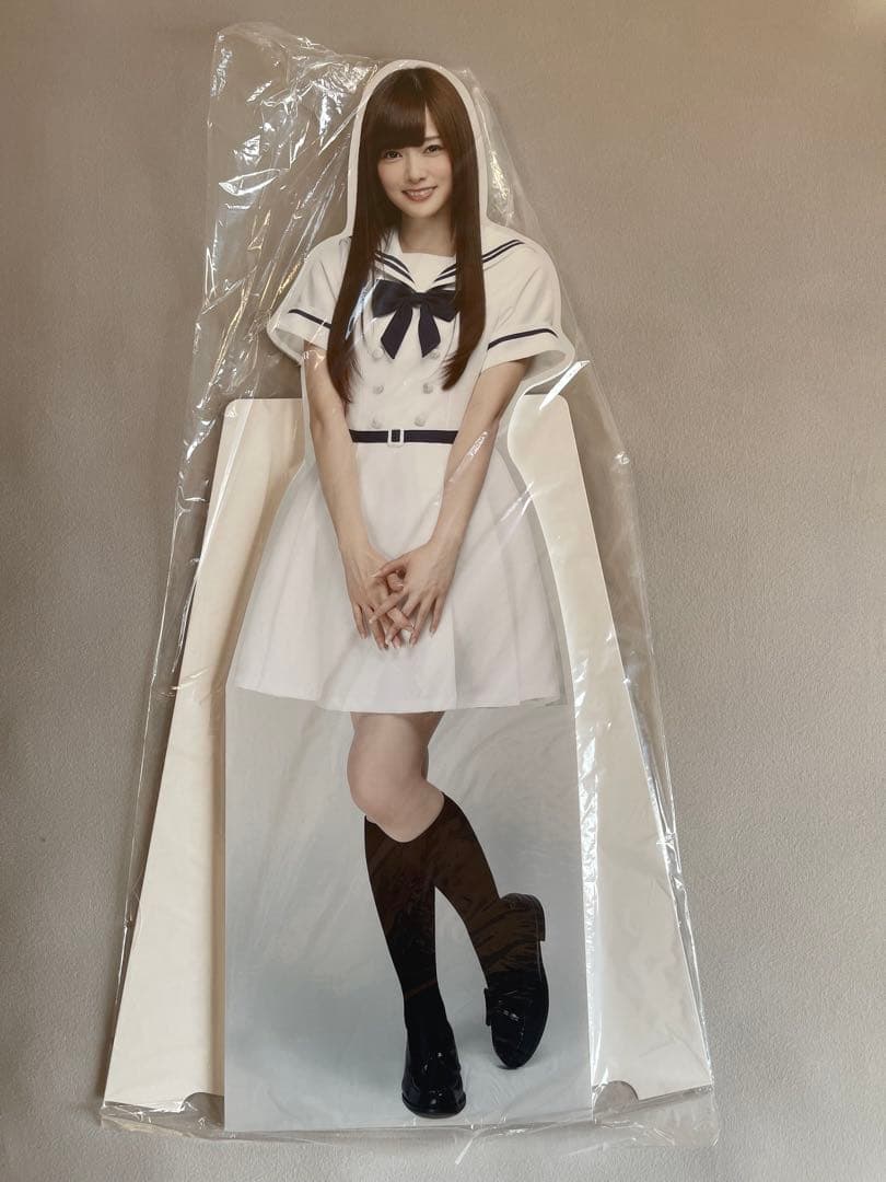 (翔平、12/30まで)乃木坂46 白石麻衣　パネル ガールズルール