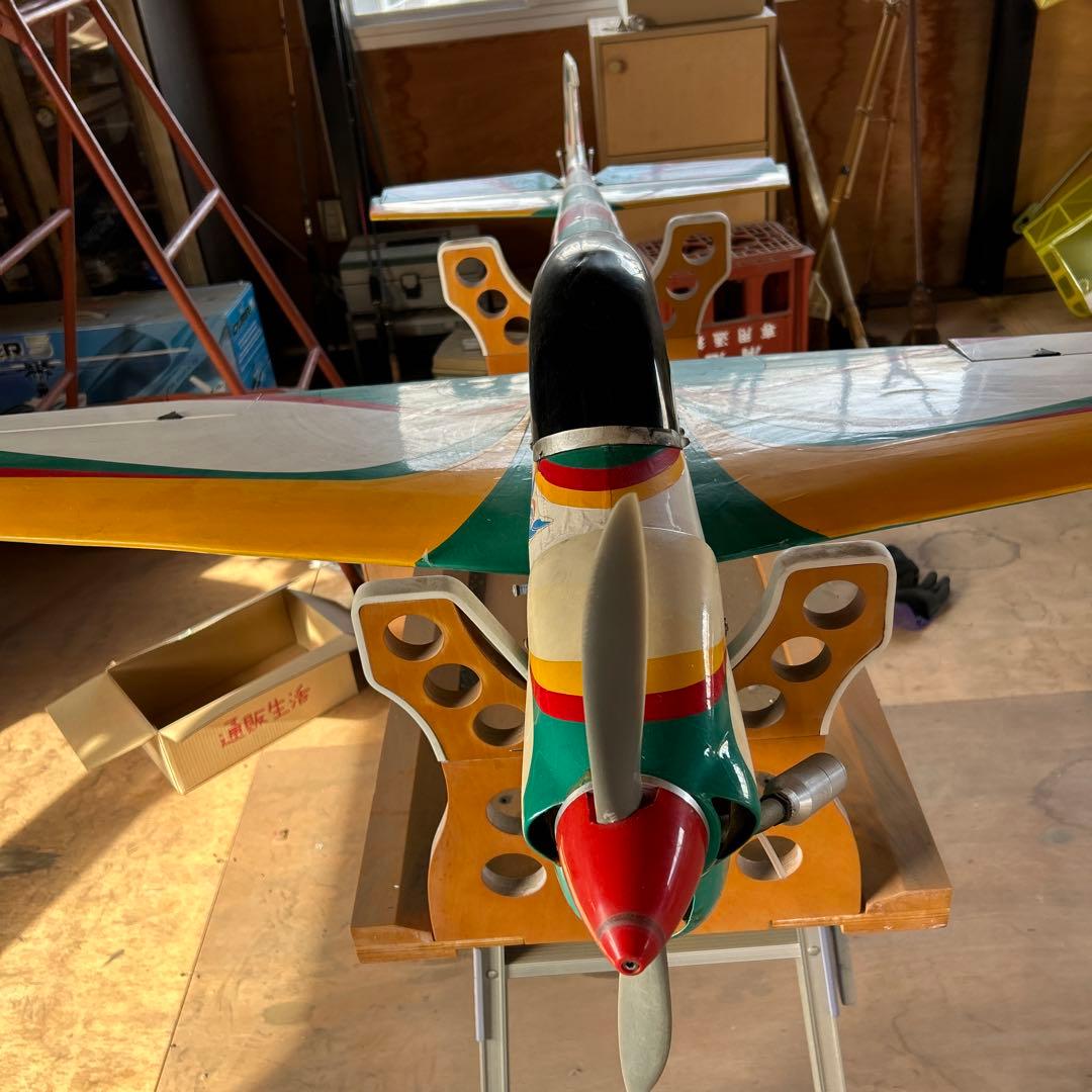 モデルクラフト製ゼン90スタント機