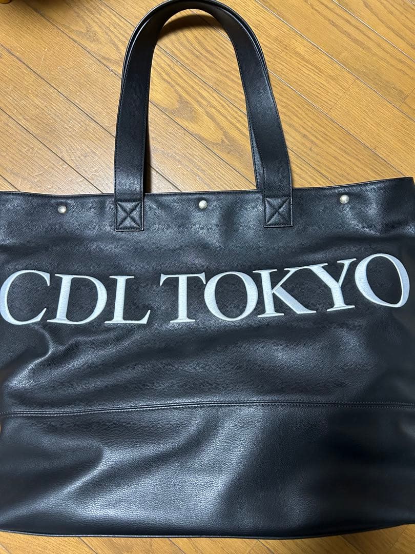 CDLTOKYO FauxLeather TravelBag ØMI