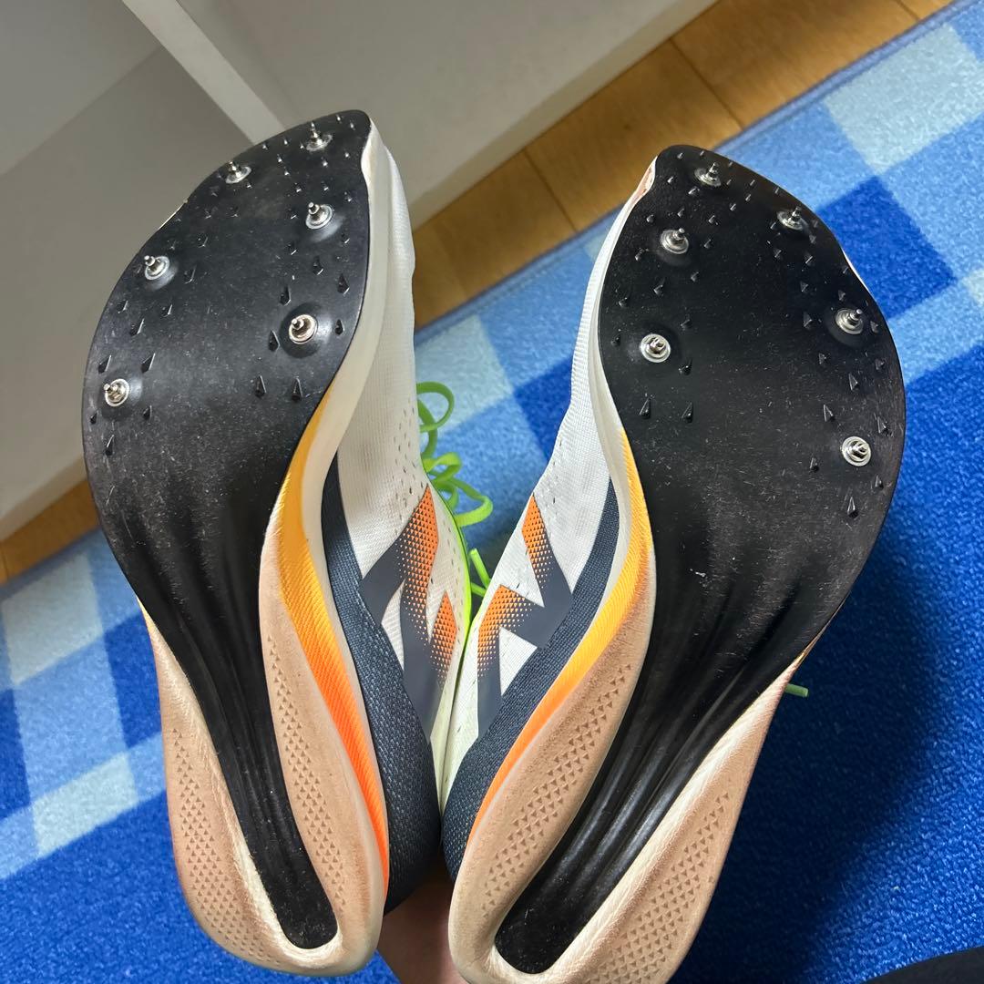 スパイク・シューズ New Balance FuelCell MD X v3