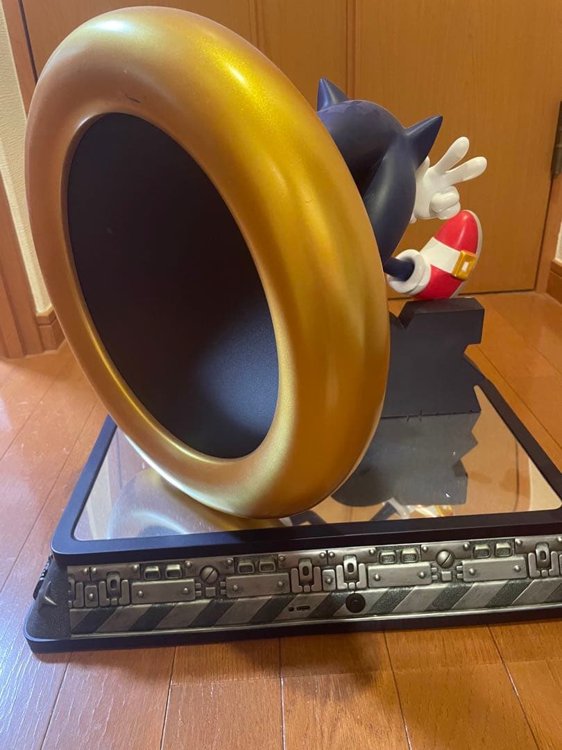 ソニック　30th スタチュー