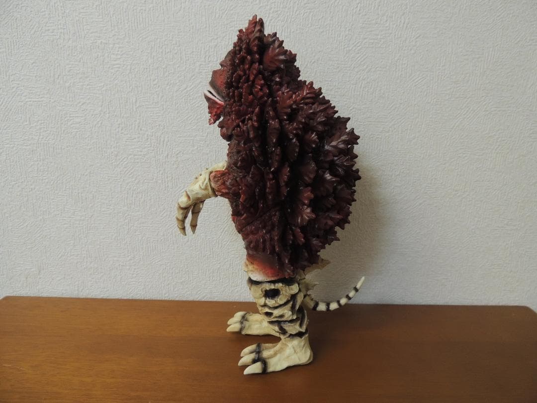 ガラモン　墓場の画廊限定品　塗装済み完成品　ビリケン商会　ウルトラQ　円谷プロ