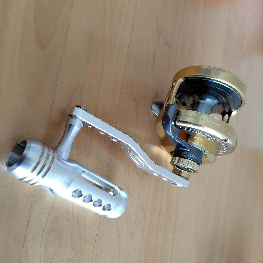 泳がせ両軸受けリール