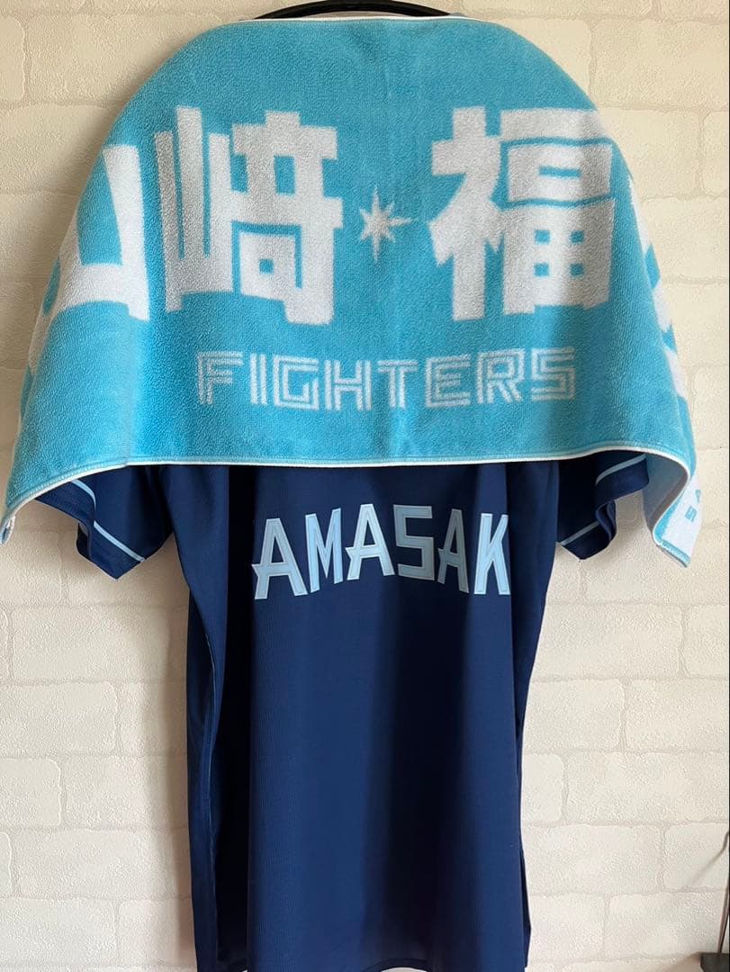 北海道日本ハムファイターズ　レプリカユニフォーム 山﨑福也 Lサイズ　2025