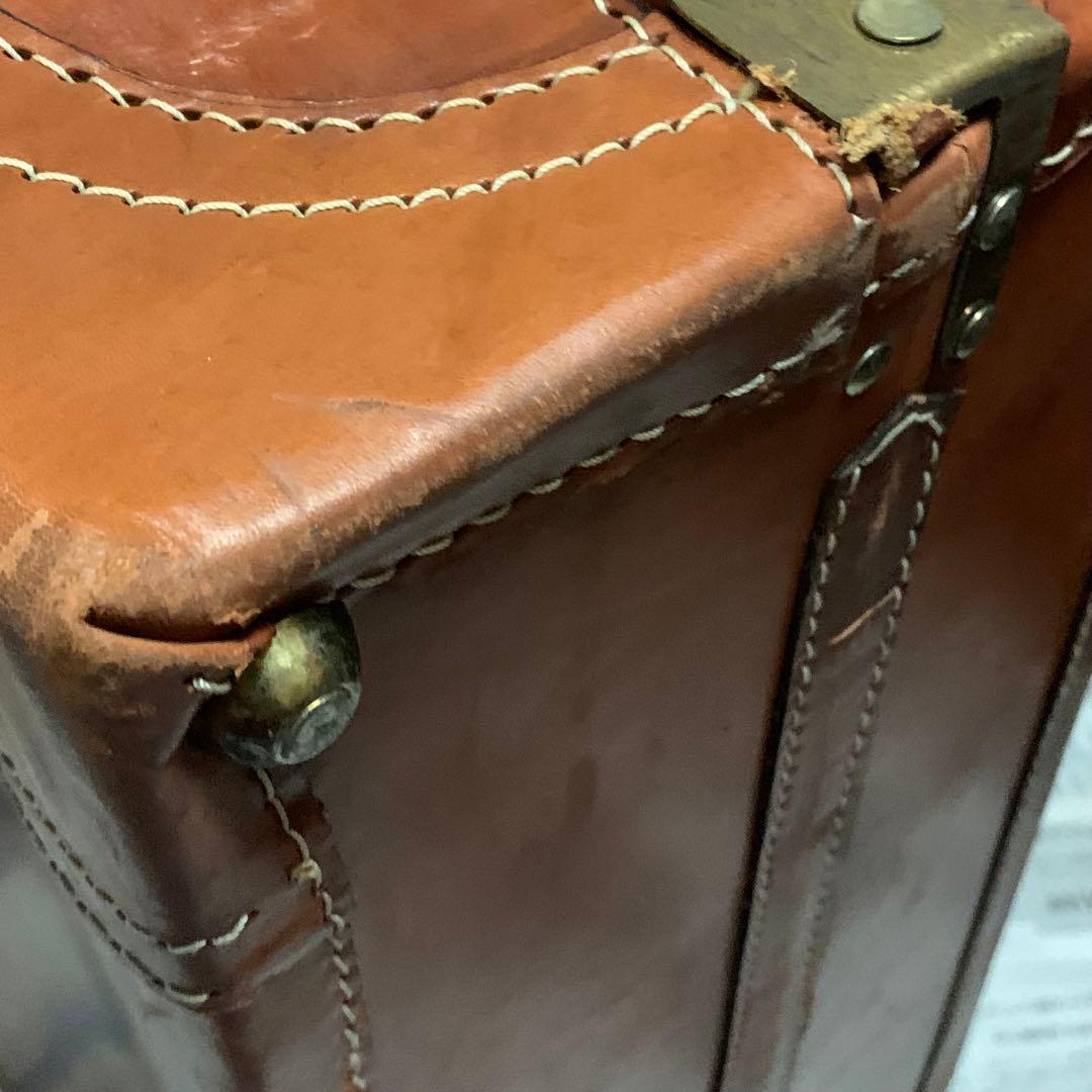 レザートランクケース　アンティーク　CHENEY チーニー