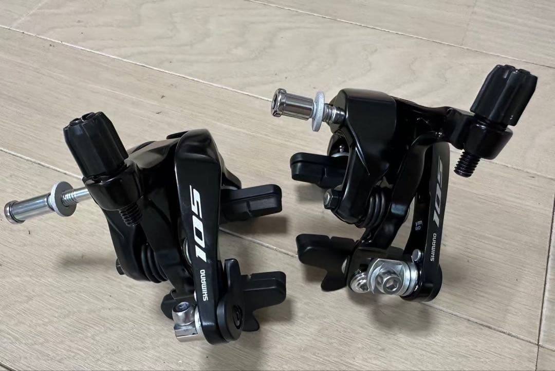 SHIMANO R7000ブレーキキャリパー 新品