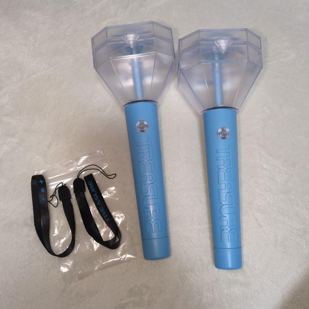 TREASURE ペンライト 2個セット(箱/ストラップ付き)