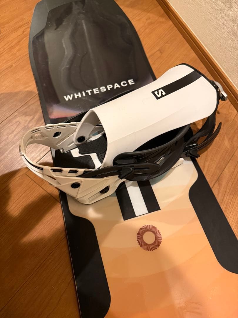 WHITESPACE ホワイトスペース スノーボード サロモン ビンディング付
