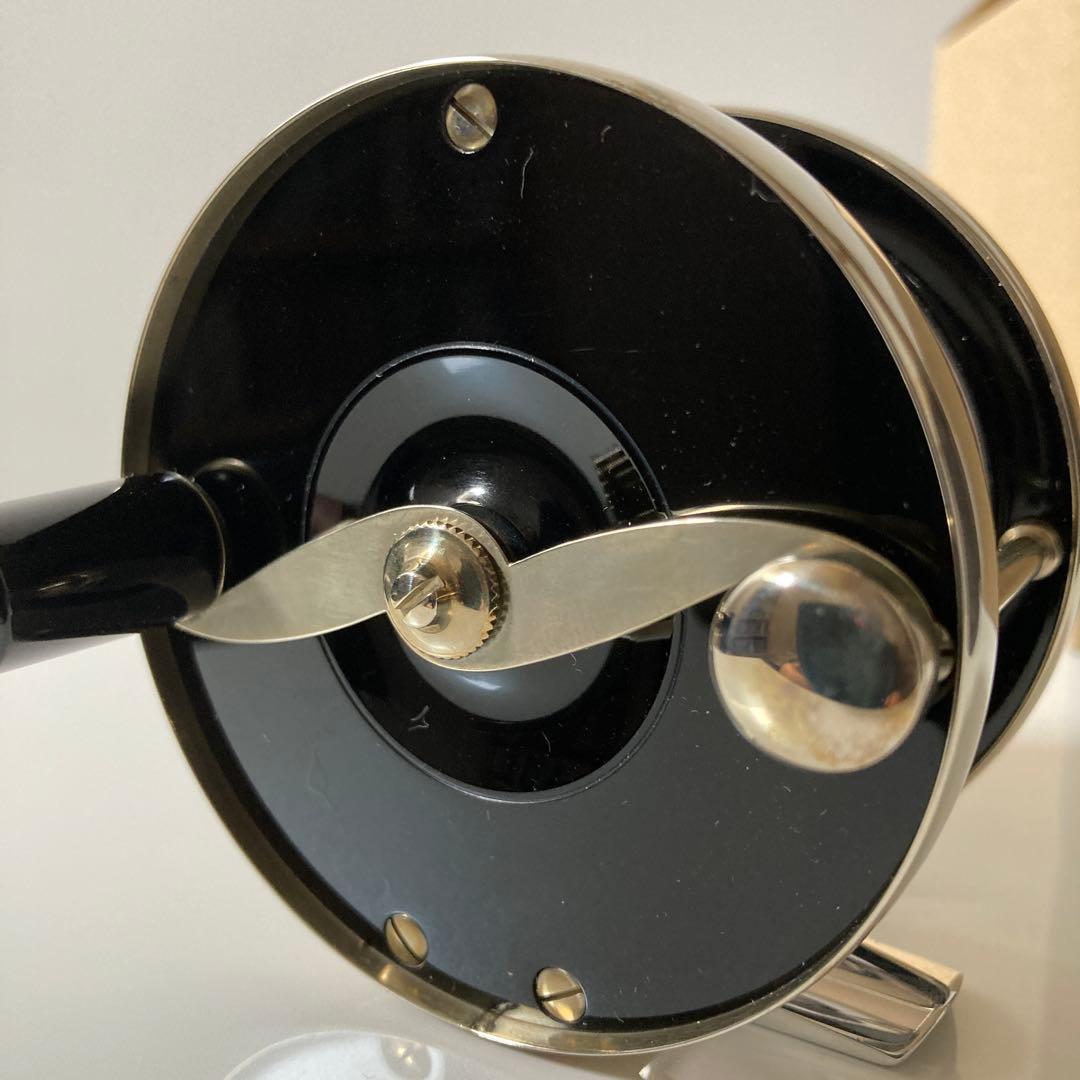 NAKA Reel サイズM