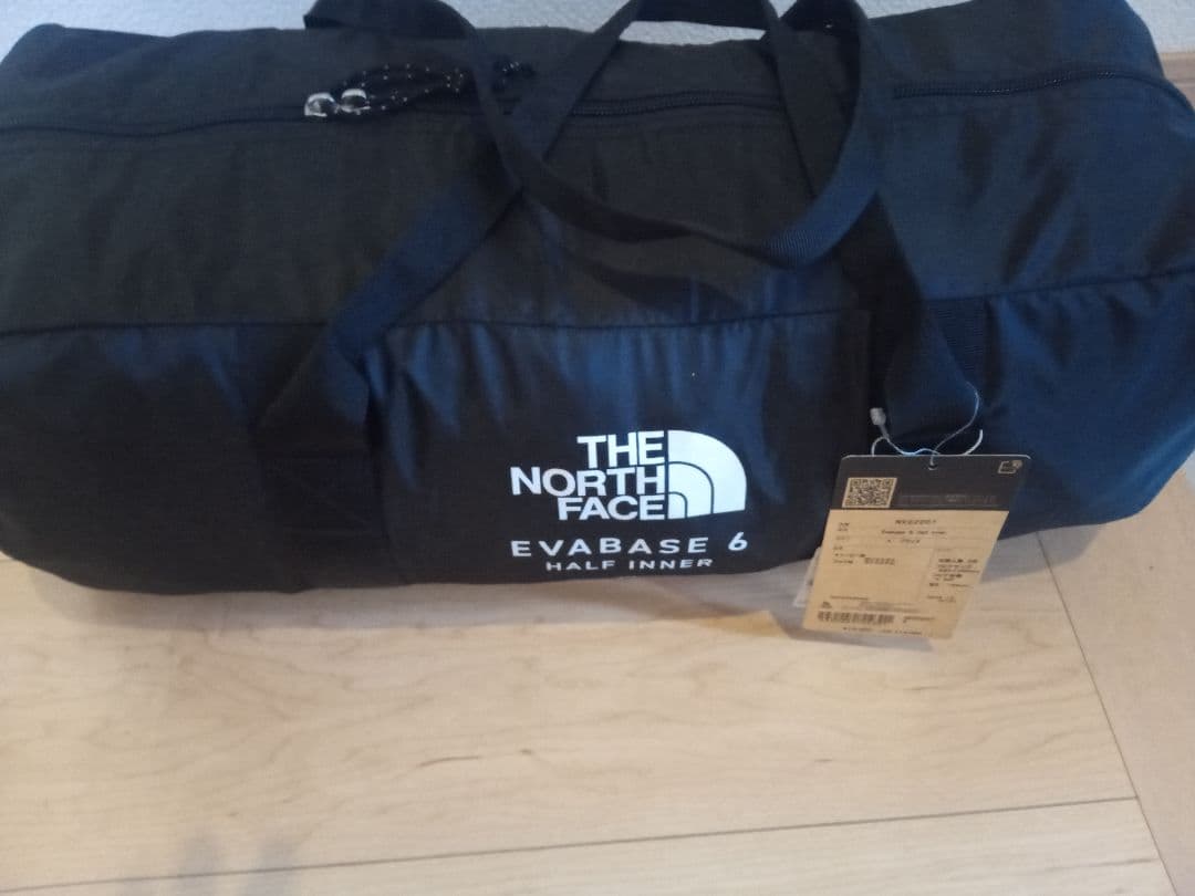 THE NORTH FACE　Evabase 6 Half Inner 新品です