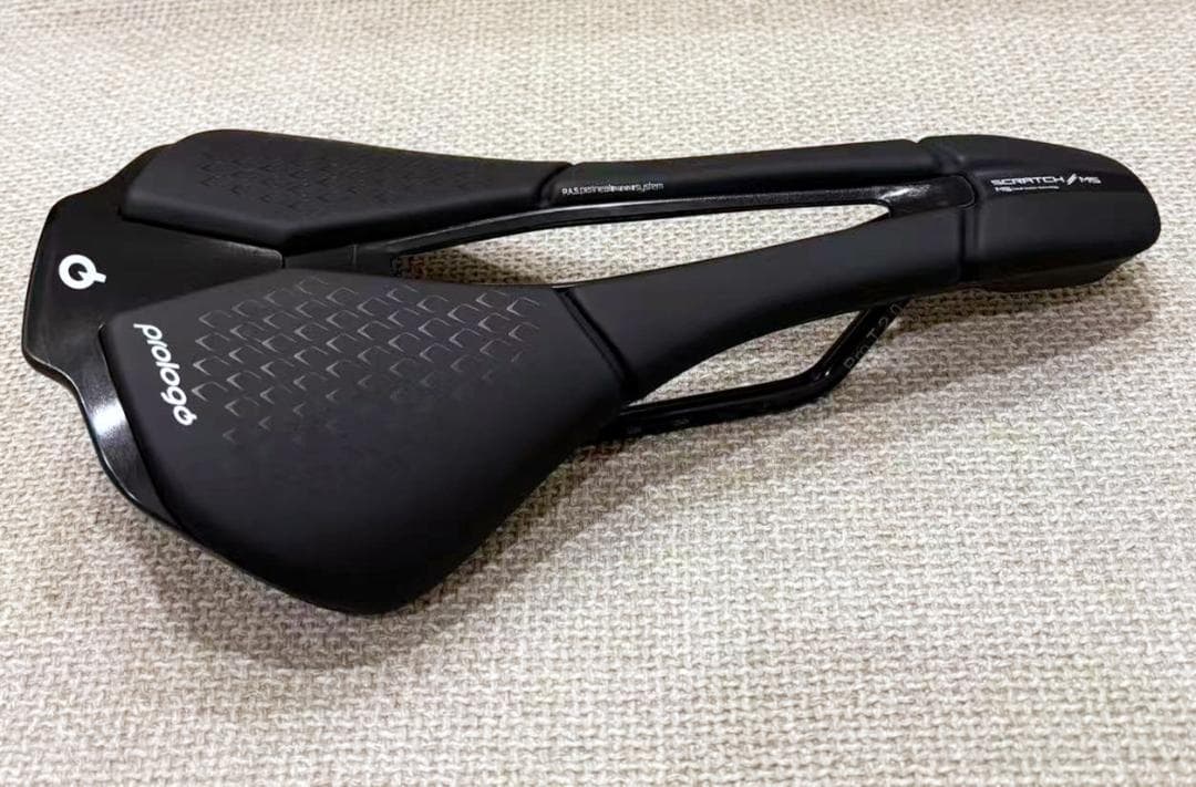 prologo SCRATCH M5 PAS サドル