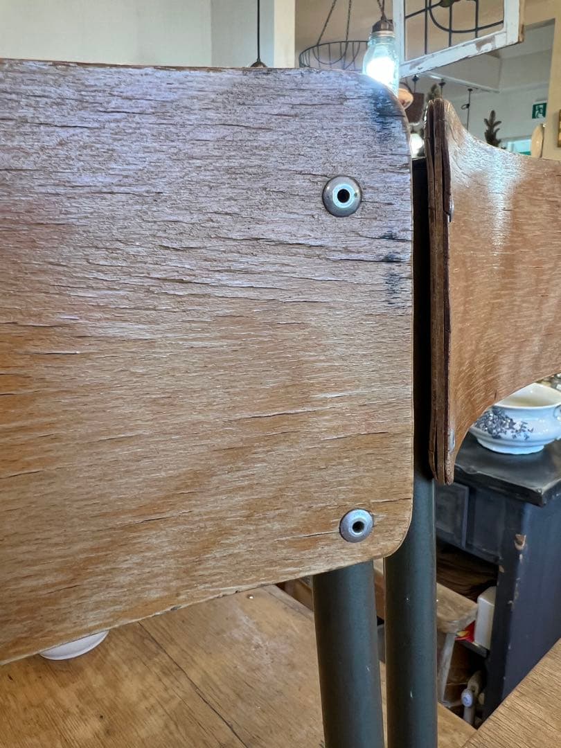 英国ヴィンテージキッススクールチェアー2脚セット