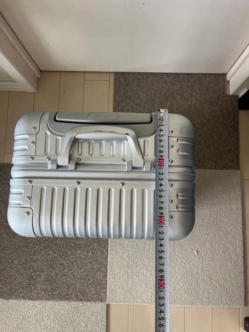 キャプテンスタッグ　アルミスーツケース (TSAロック付) S シルバー