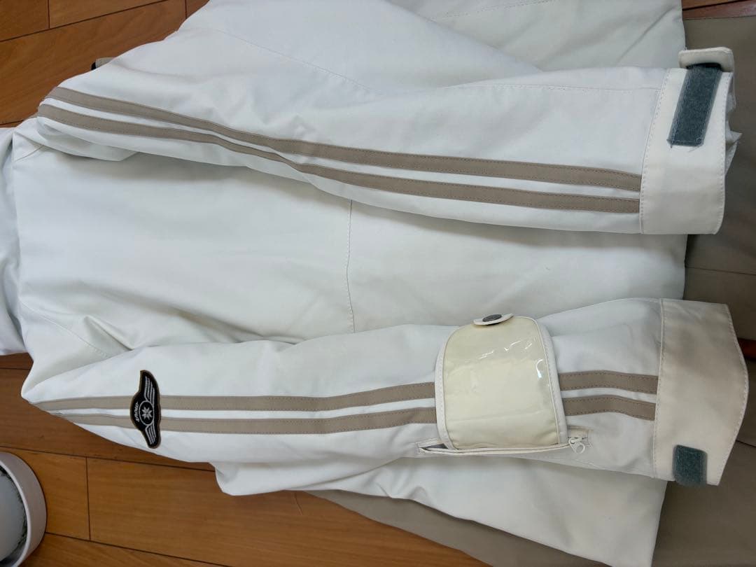 【送料無料】phenix フェニックス　スキーウェア　Lサイズ　上下セット