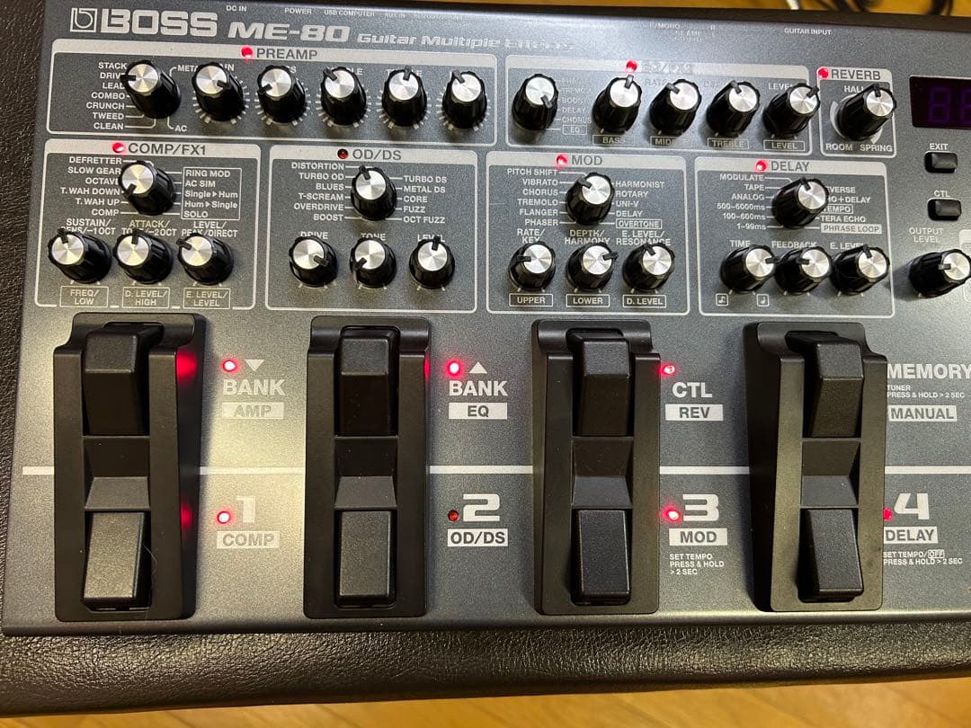 じゅんにつき他者購入不可！ BOSSマルチエフェクターME80一式セット！