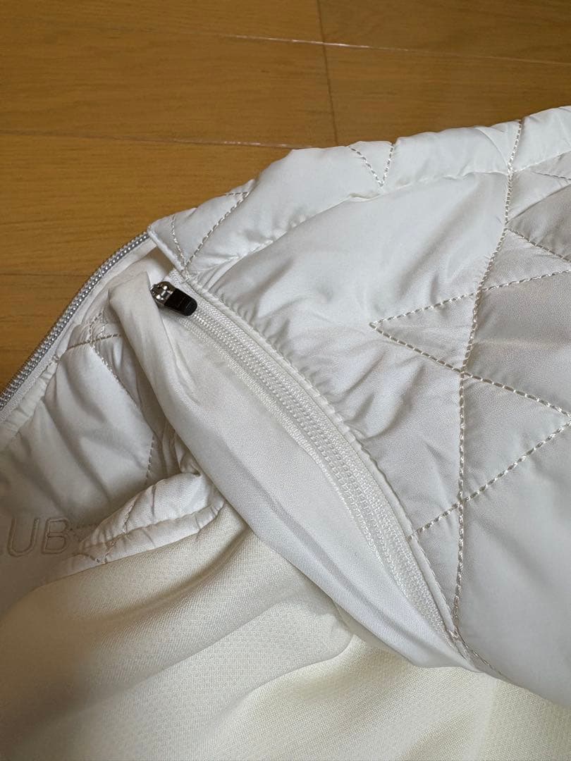 【新品未使用】PICONE CLUB ホワイトジャケット フード付き