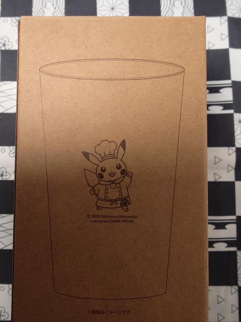 ポケモンカフェ　ピカチュウ　タンブラーとコースター（3枚）セット
