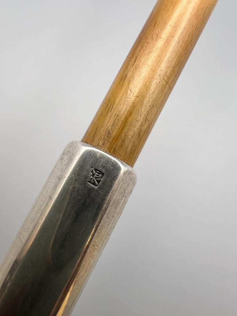 明治時代　竹製キセル入れ　在銘　紫檀製瓢箪高肉　蝸牛萌絵　骨製根〆　純銀製キセル