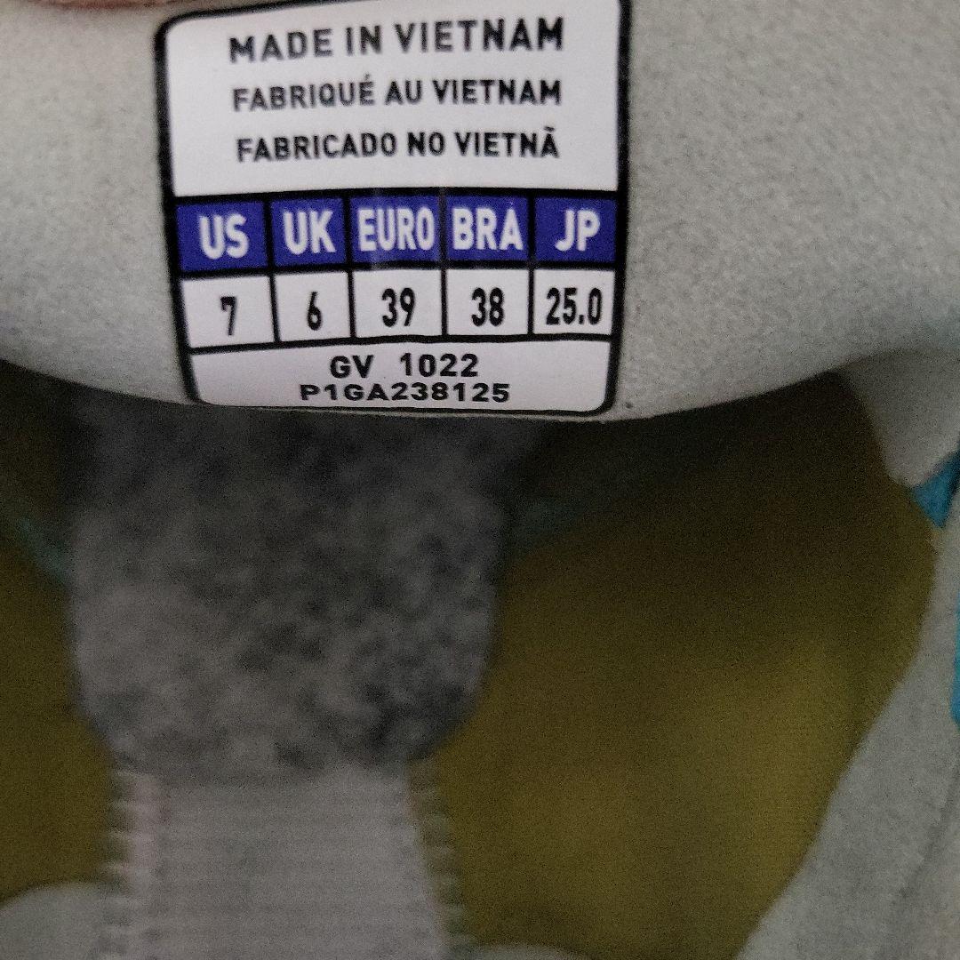 モレリアネオ3エリート【海外エリートモデル】国内未発売 新品未使用