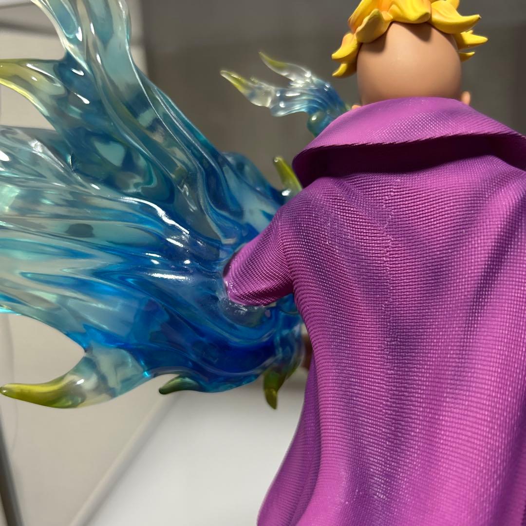 ワンピース マルコ　ガレージキット