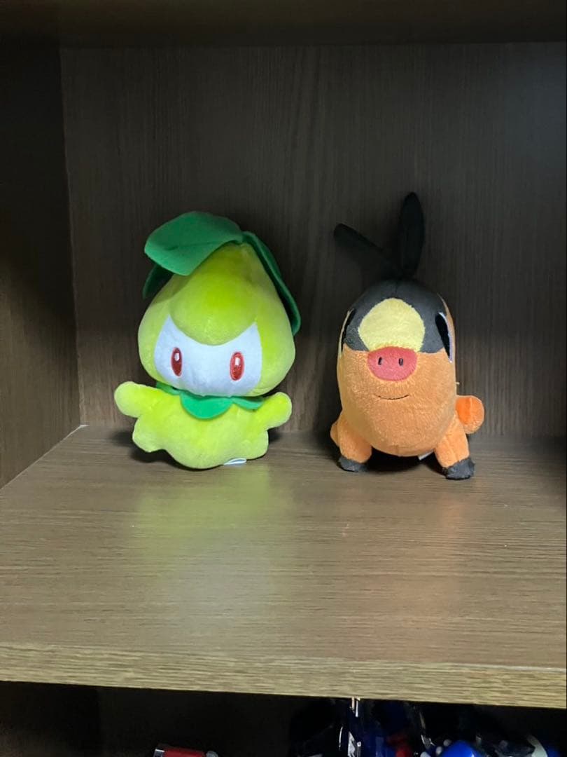 絶版　ポケモン　ぬいぐるみ、ぬいぐるみキーホルダー有り(フワンテ)