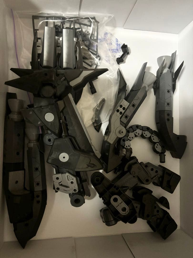 最終値下げ　ギガンティックアームズ　アルティメットガーディアン プラモデル