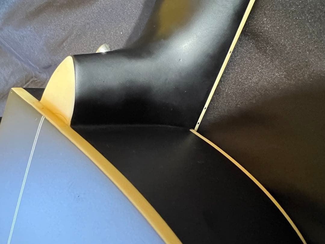 希少レア　URIEL エレアコベース ブラック　ケース付 美品　黒　完動品