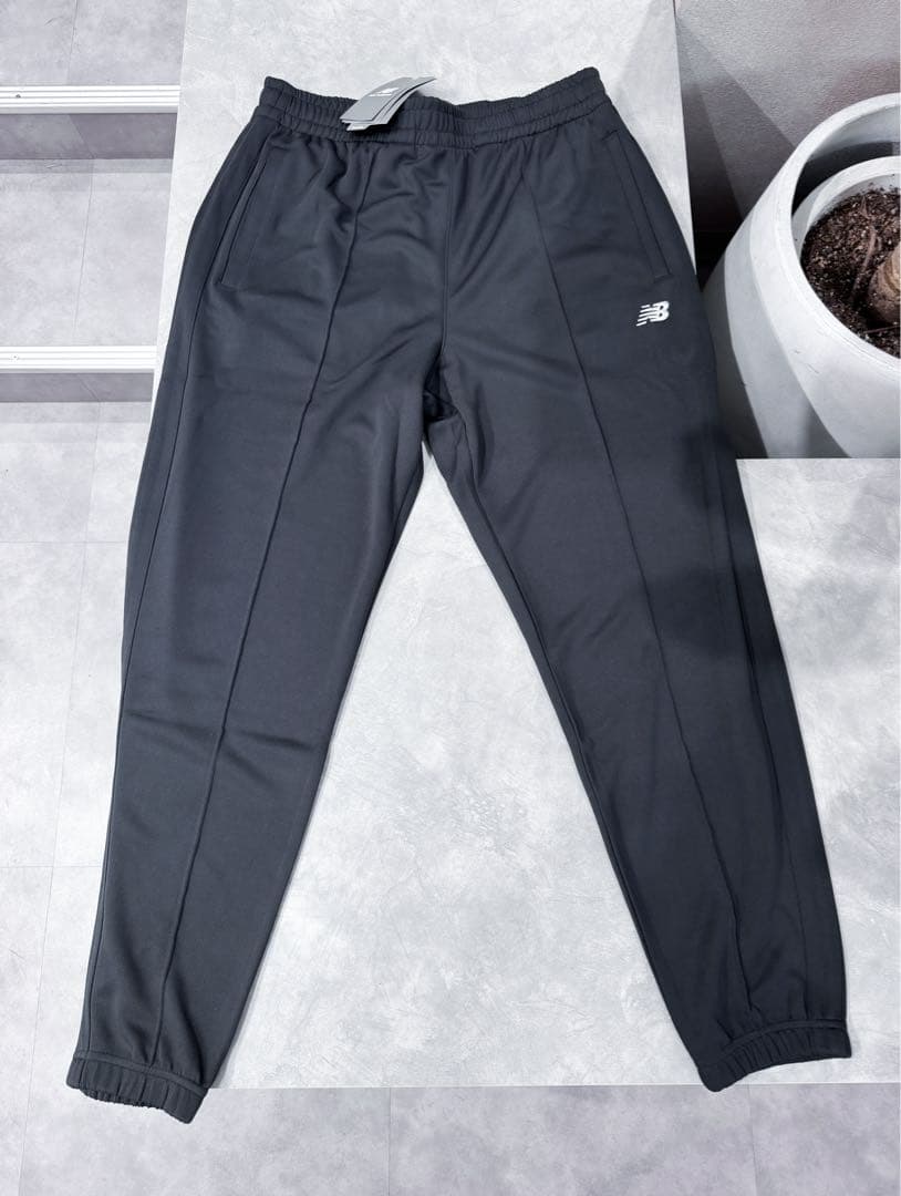 【新品未使用】《New Balance》AMT53170 ジャージセットアップ