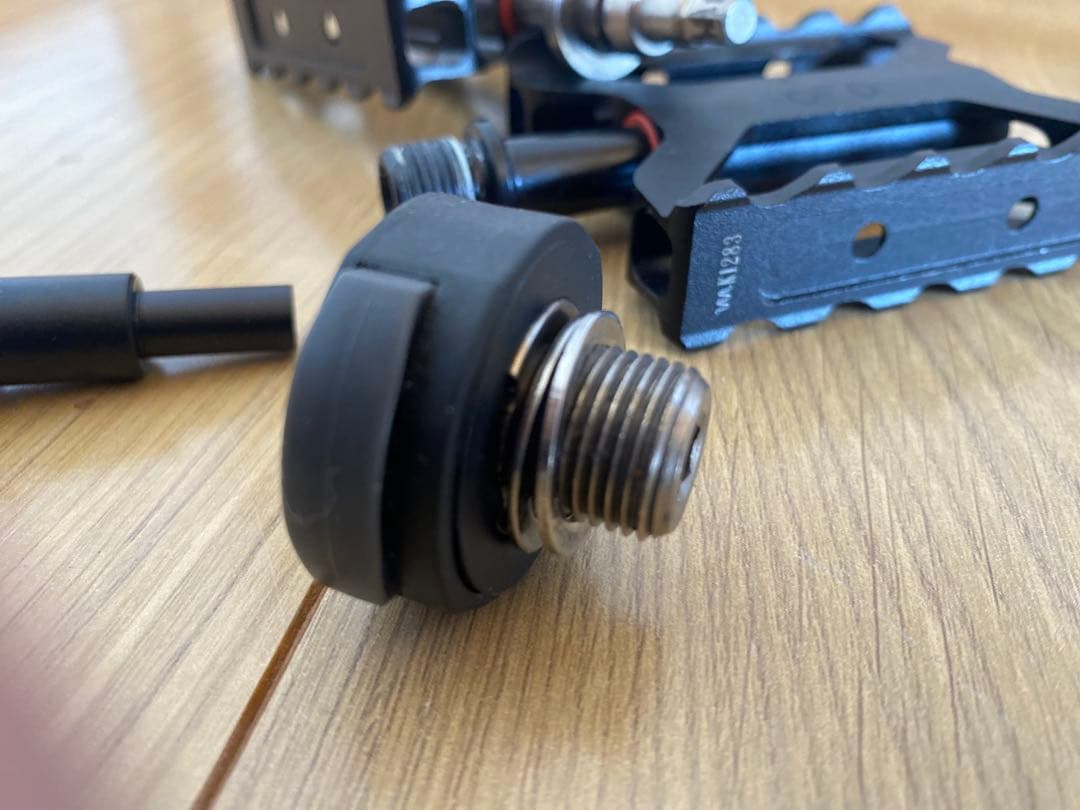 BROMPTON ブロンプトン　スーパーライト　クイックリリース　ペダル