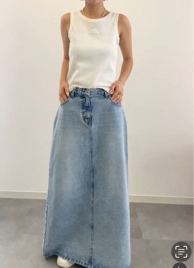 岩田剛典　GOD ONLY KNOWS レディース　タンクトップ　ホワイト