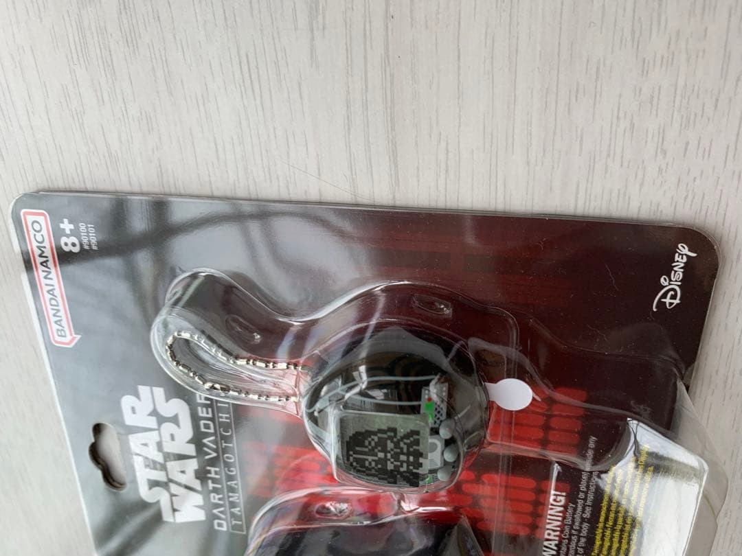 ラスト1点‼️ 海外限定　スターウォーズ　たまごっち　 ダース・ベイダー