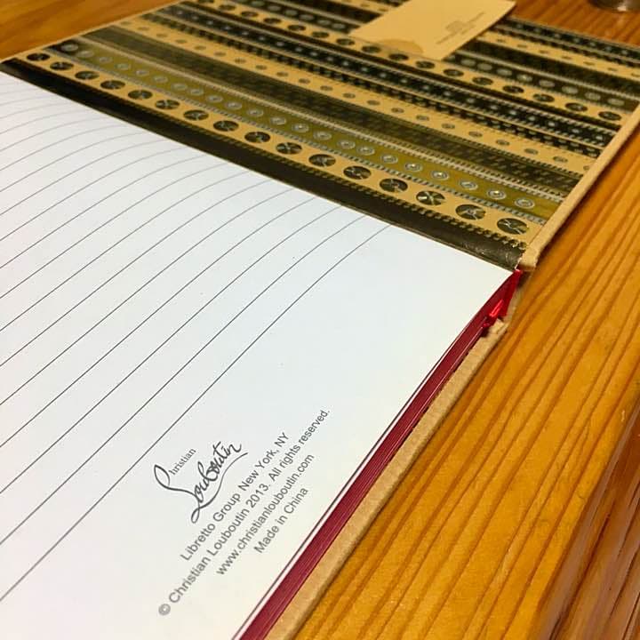 L Christian Louboutin ノート#ルブタン