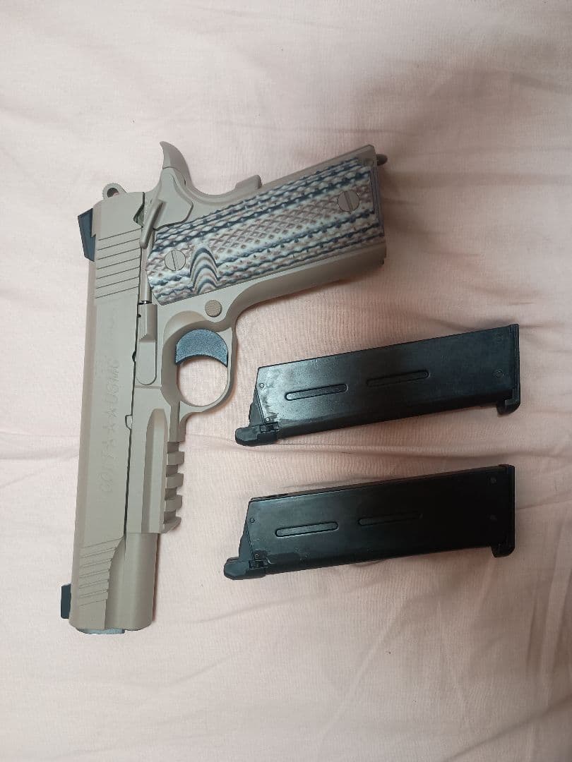 M45A1 ガスガン タンカラー マガジン2個付き