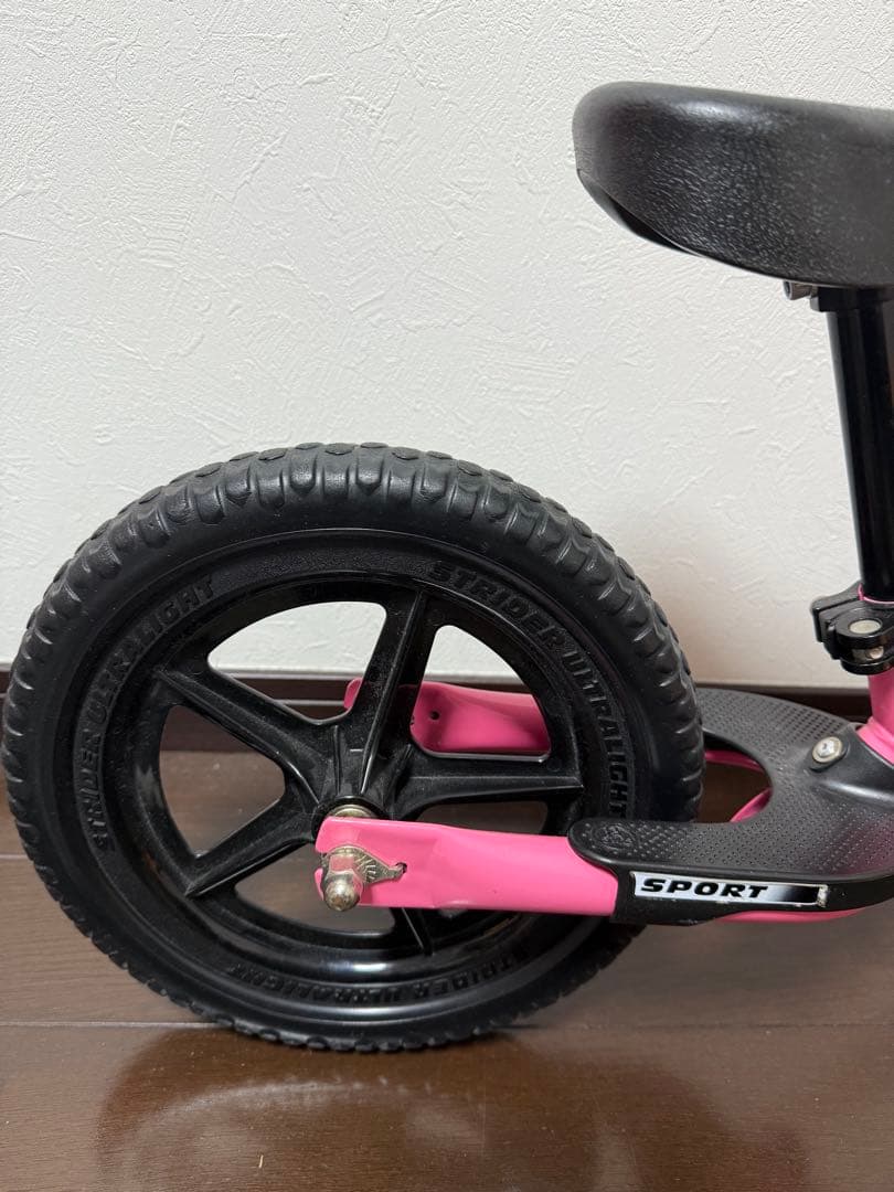 STRIDER SPORT ストライダースポーツ　ピンク 12インチ