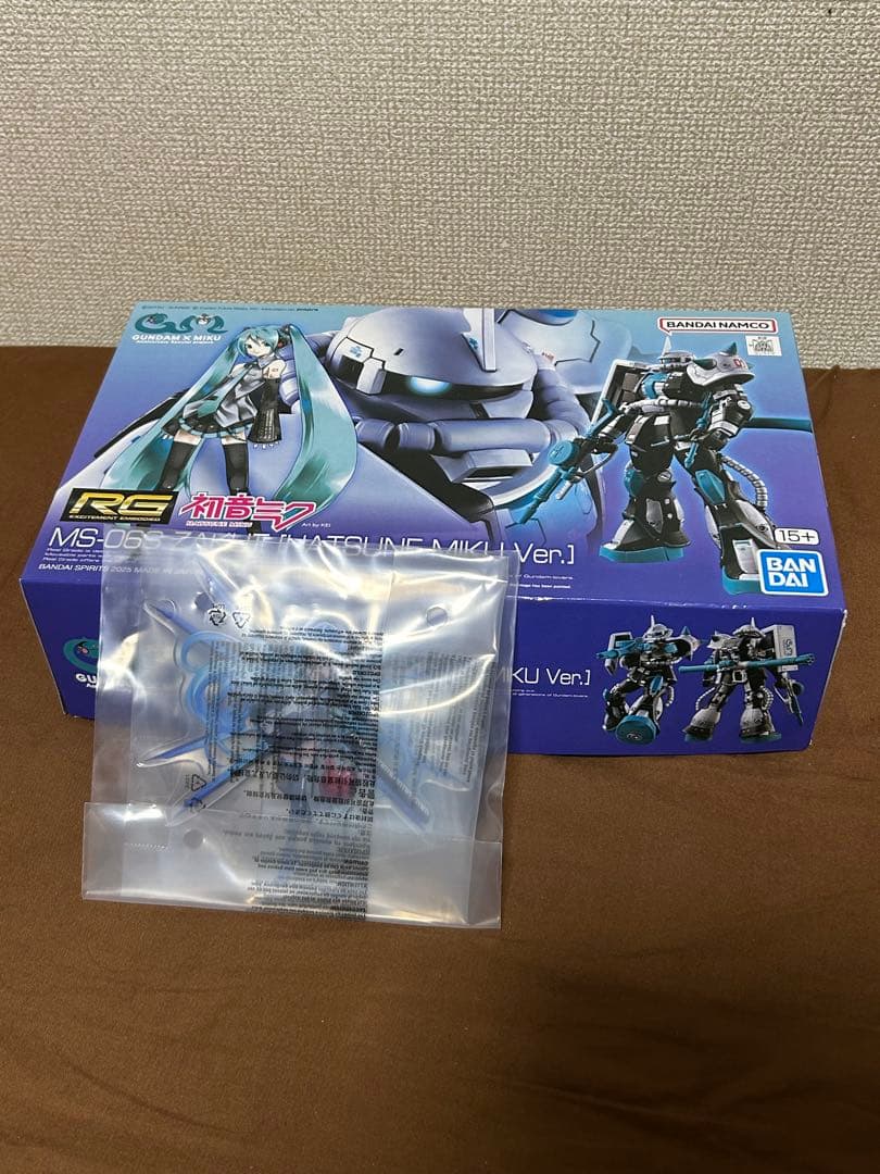 RG ザクII 初音ミクver&ロボット魂ストフリ二式　ミクver限定アクスタ