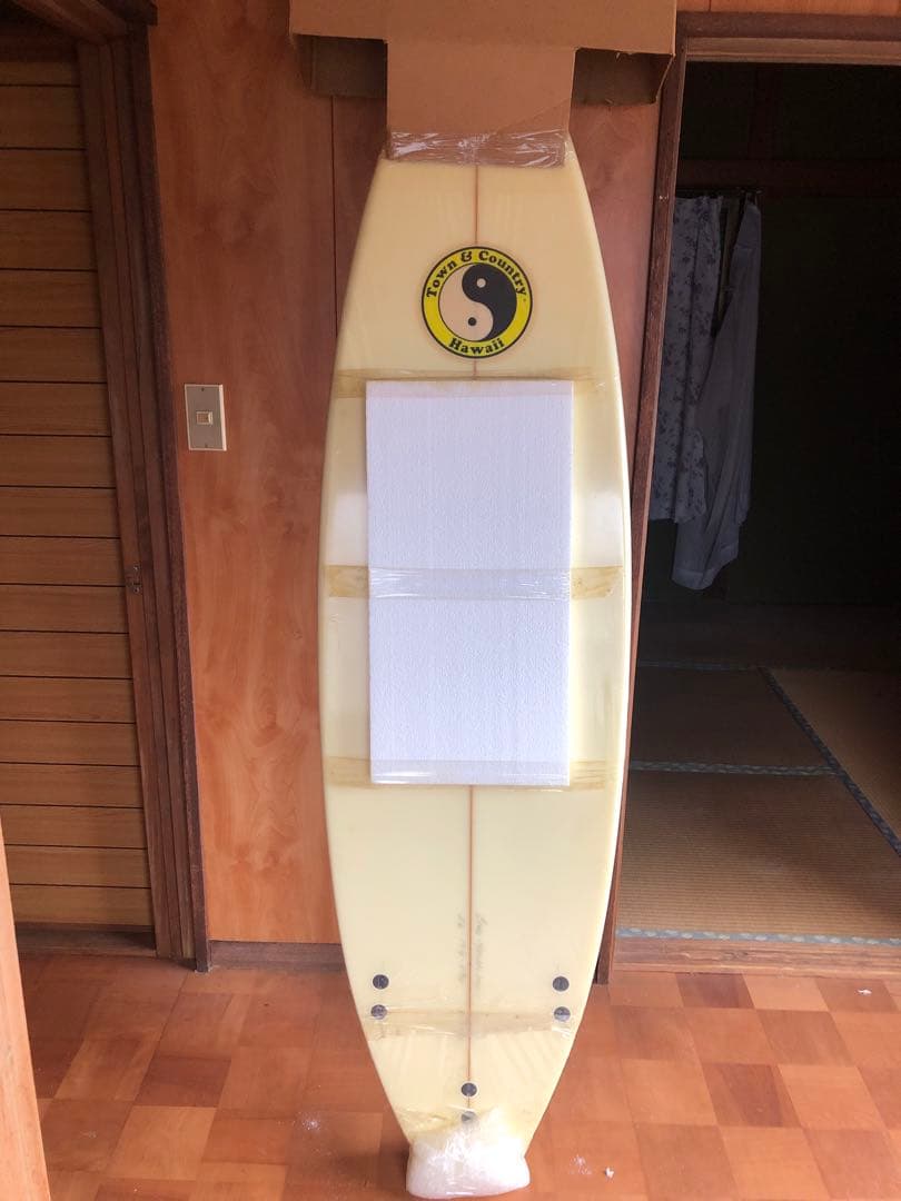 TOWN & COUNTRY 未使用サーフボード
