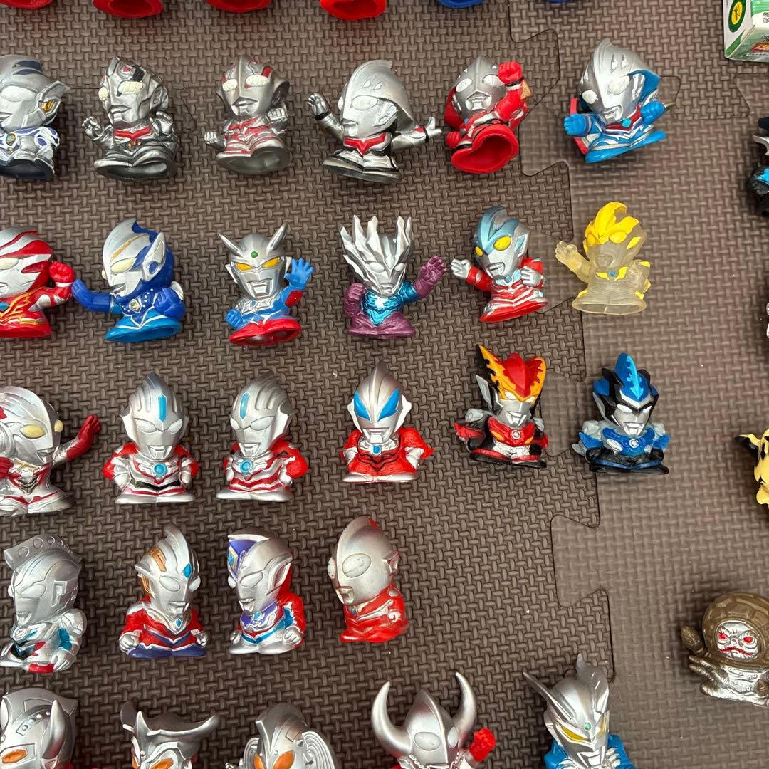 ウルトラマン指人形セット多数