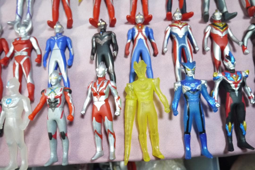 ウルトラヒーローシリーズ　800サイズ　500サイズ　ソフビ81体