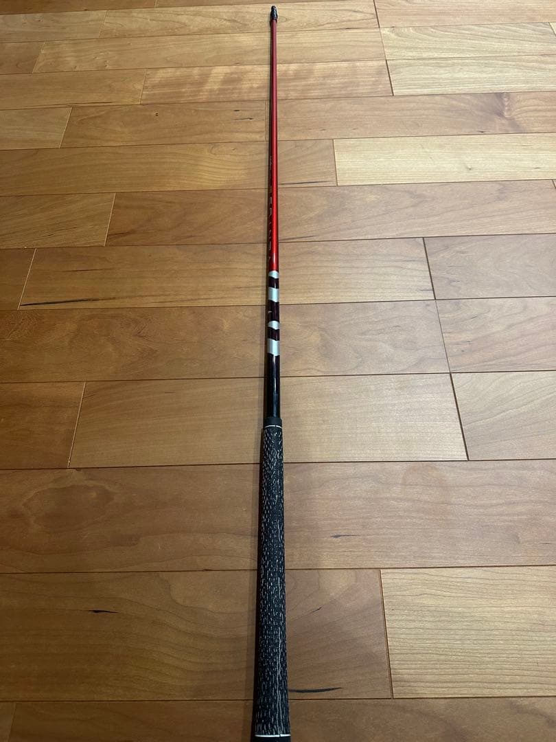 フジクラベンタスVentus TR レッド5-S テーラーメイドスリーブ付き