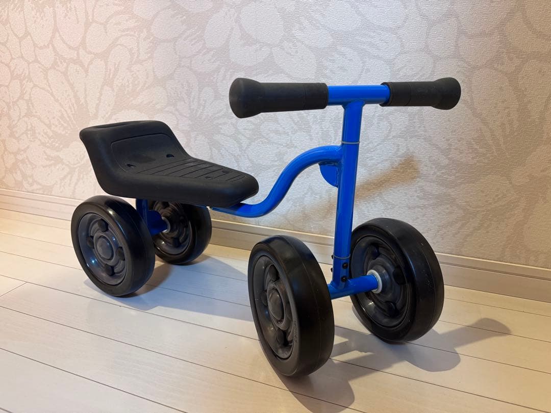 【美品】アクティブリトルライダー 青　ジャクエツ　jakuets 三輪車