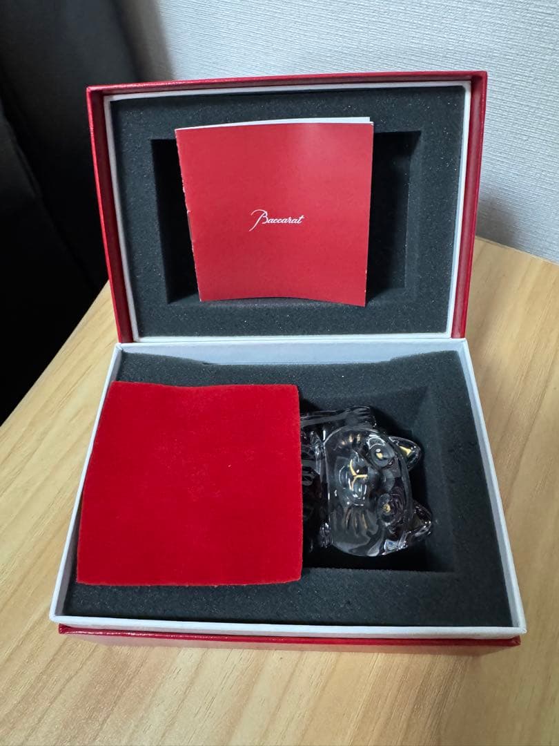 美品！バカラ 招き猫 まねき猫 レッドオクトゴン 箱付き