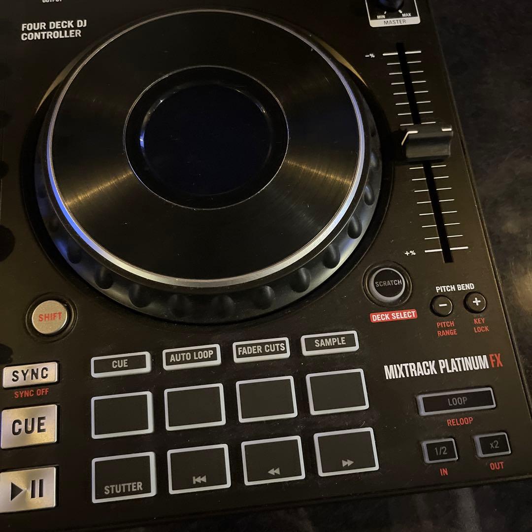 Numark Mixtrack Platinum FX DJコントローラー