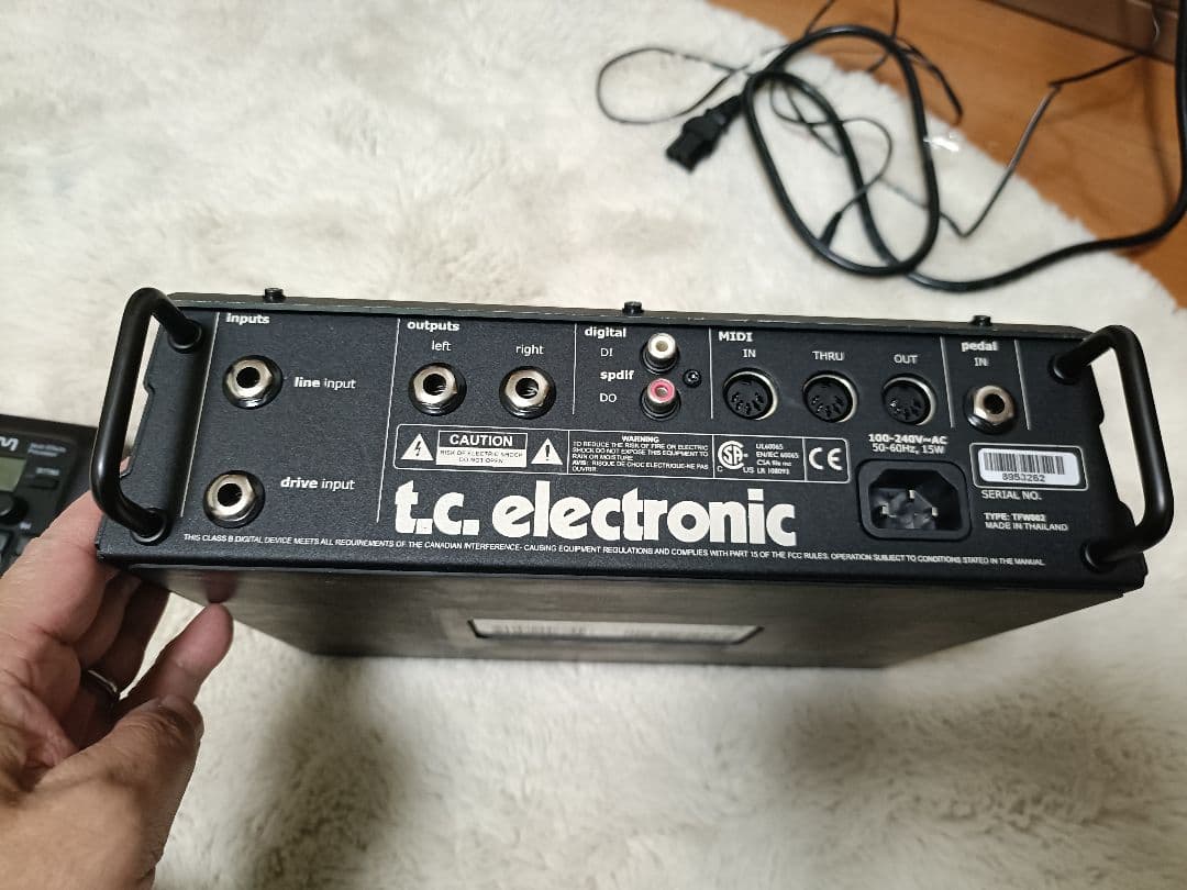 美品t.c.eIectronic NovaSystem+ZOOM G1FOUR