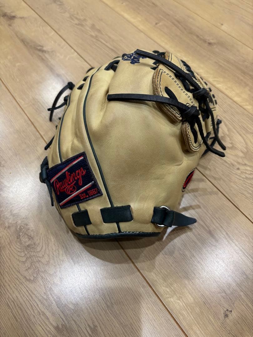 Rawlings一般投手用グローブ！ノーホール型！オススメ品！