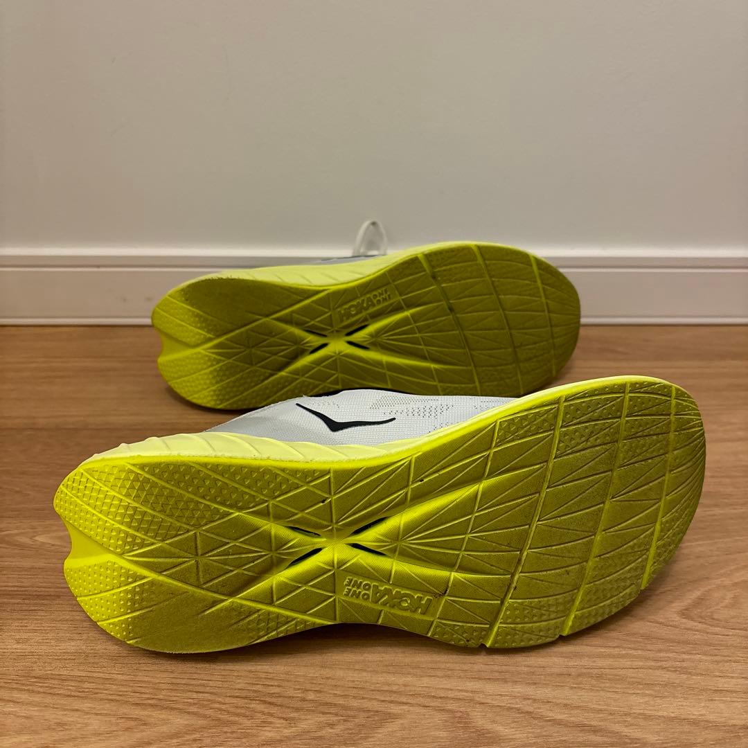 ウォーキング・ランニングウェア HOKA ONE ONE CARBON X2 26cm