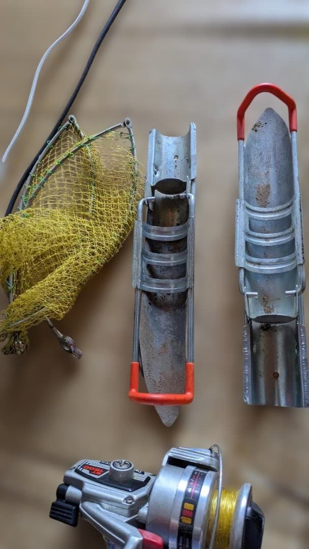 フィッシングリール シルバー ゴールド