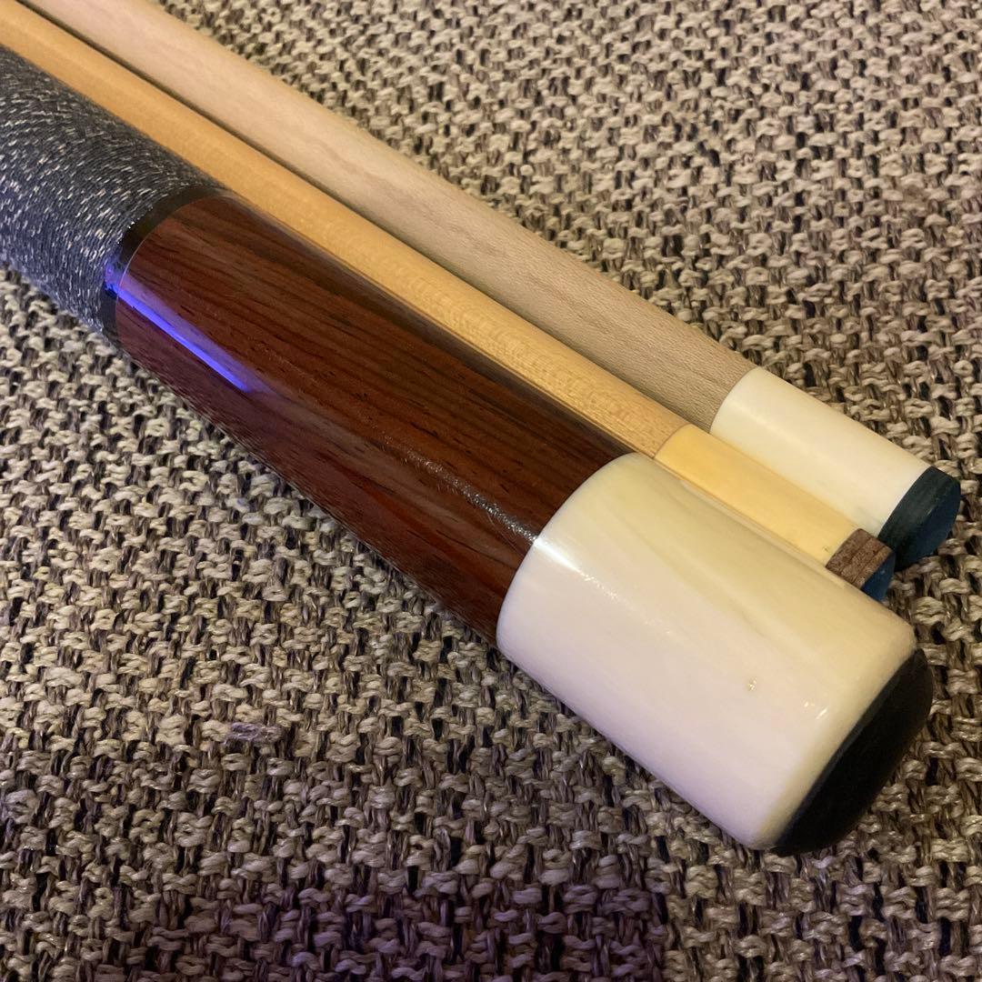 ロビンソン カスタム キュー　ココボロ×アイボリー 18山 逆ネジ　2シャフト